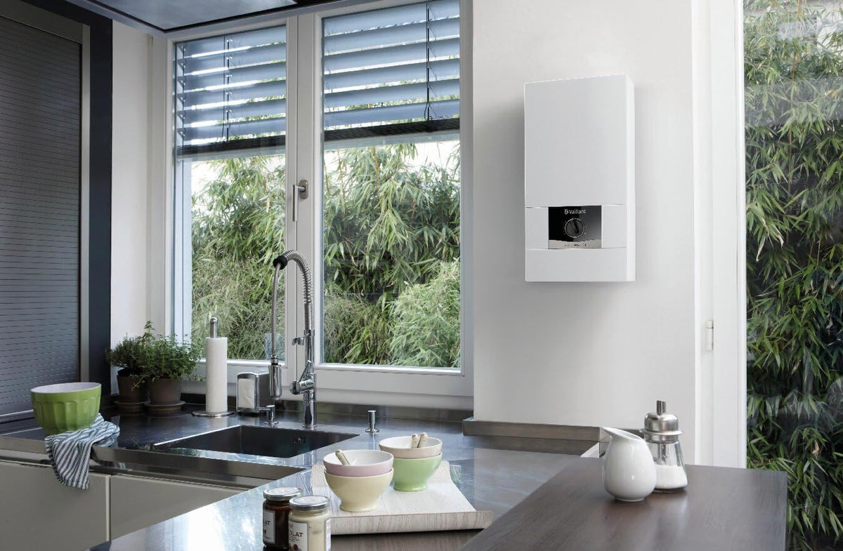21 kW instantaneous water heater - Energy efficiency class: A VAILLANT VED E 21/8 C